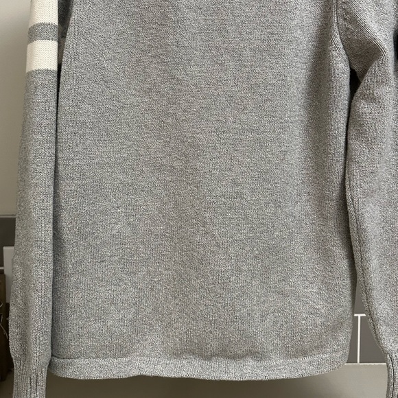 American Eagle Collegiate Varsity Cardigan - Picture 11 of 11